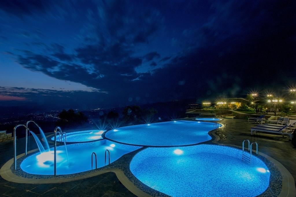 Rupakot Resort Покхара Екстер'єр фото